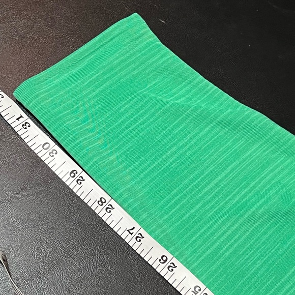 Under Armour Tech Zip Green Long Sleeve Performance Shirt - Picture 11 of 11